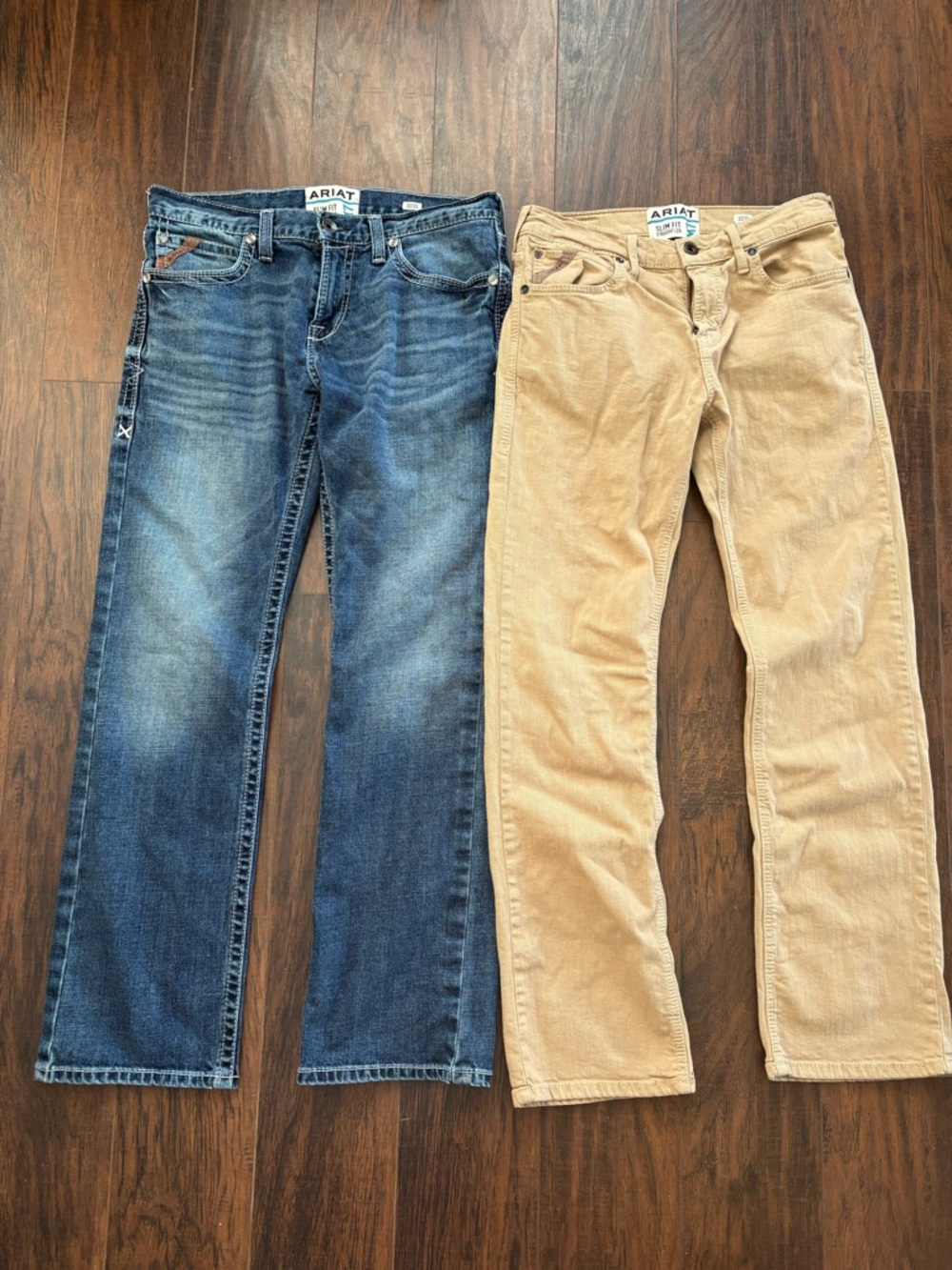 2 pairs of Ariat Jeans size 32x32